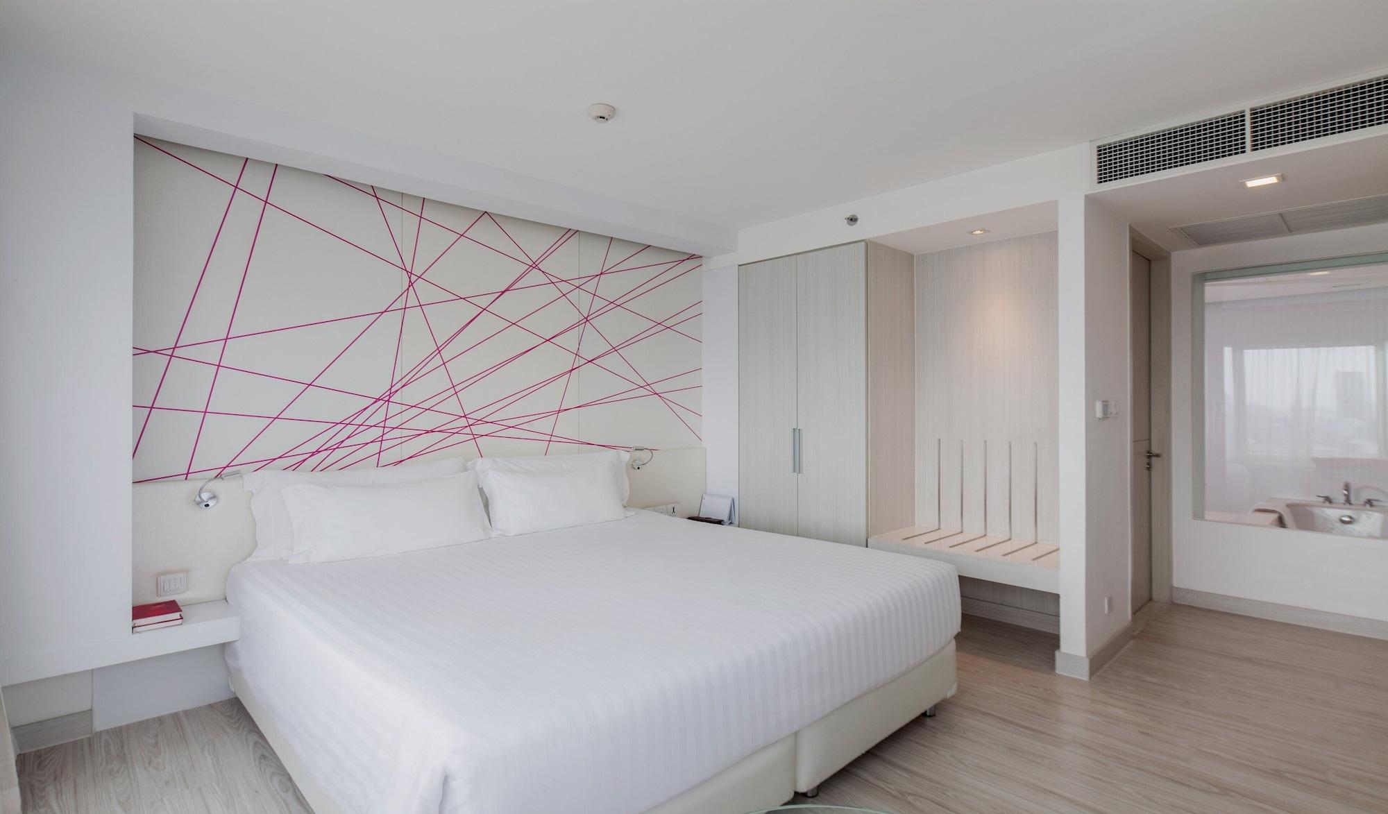 Centara Watergate Pavilion Hotel Bangkok Dış mekan fotoğraf
